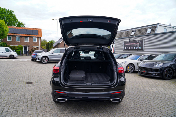 Mercedes-Benz GLC 300e 4MATIC AMG Line | Panorama | 360 Camera | Elektrische trekhaak | Memory