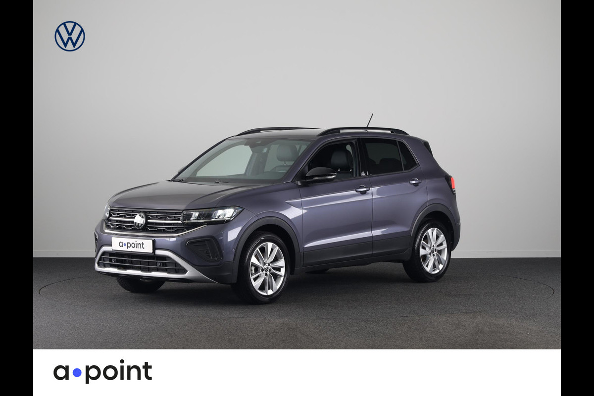 Volkswagen T-Cross 1.0 TSI Life Edition GOAL 115 PK DSG | Trekhaak | Automatische airco | Parkeersensoren voor en achter |
