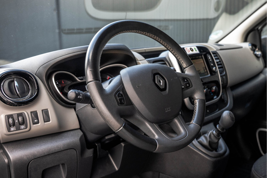 Renault Trafic Passenger **dCi 9-Pers L2H1 | Incl. BPM, BTW vrij | Navi | R-Link | Airco | Cruise | PDC | Euro 6**