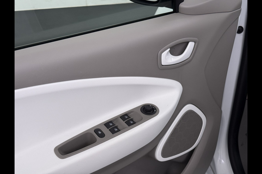 Renault ZOE R90 Life 41kWh SOH 85% Navi Ecc Apple Carplay Android Auto Cruise Control Pdc Keyless Bluetooth Led Regen-Lichtsensor Isofix Origineel Nederlandse Auto