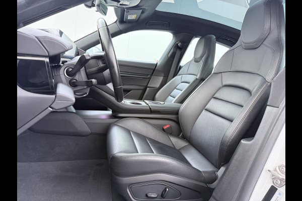 Porsche Taycan Panoramadak Sport chrono pakket Adaptieve luchtvering Bose®-Audio Apple Carplay Android Auto Navi Ecc Camera Pdc Comfortstoelen Stoelverwarming Elek.Achterklep Lmv Led Elek.Stoelen DAB Lane Change Assist ParkAssistent SOH 90% 1e Eigenaar Origineel Nederlandse Auto