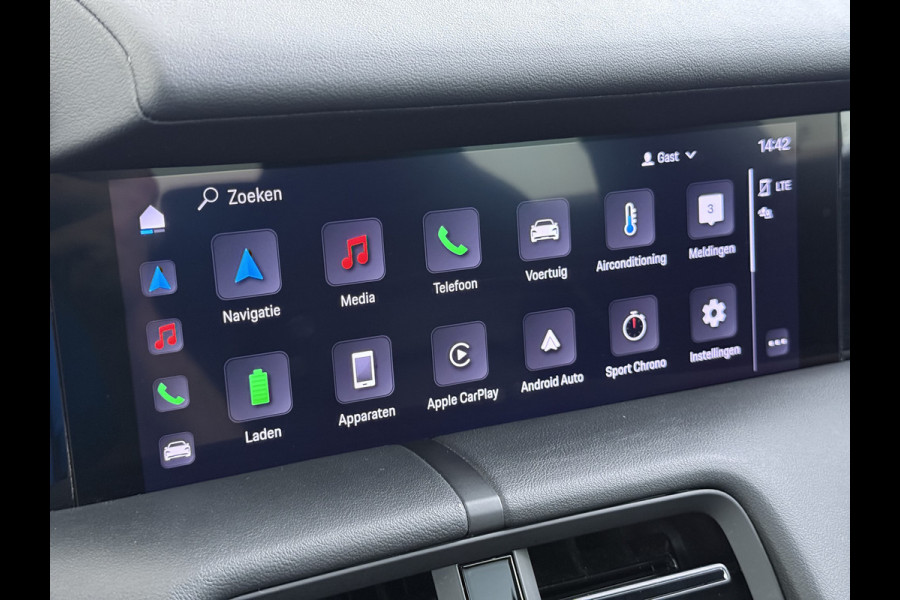 Porsche Taycan Panoramadak Sport chrono pakket Adaptieve luchtvering Bose®-Audio Apple Carplay Android Auto Navi Ecc Camera Pdc Comfortstoelen Stoelverwarming Elek.Achterklep Lmv Led Elek.Stoelen DAB Lane Change Assist ParkAssistent SOH 90% 1e Eigenaar Origineel Nederlandse Auto