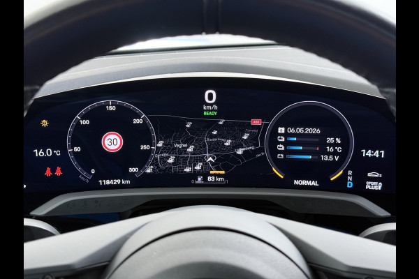 Porsche Taycan Panoramadak Sport chrono pakket Adaptieve luchtvering Bose®-Audio Apple Carplay Android Auto Navi Ecc Camera Pdc Comfortstoelen Stoelverwarming Elek.Achterklep Lmv Led Elek.Stoelen DAB Lane Change Assist ParkAssistent SOH 90% 1e Eigenaar Origineel Nederlandse Auto