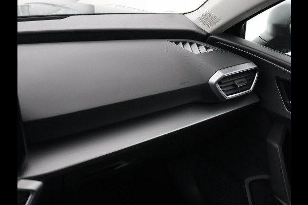 Seat Leon 1.4 TSI eHybrid PHEV FR | SOH 91,2% | Stoelverwarming | Adaptive cruise | Navigatie | Sfeerverlichting | Keyless | Stuurverwarming | Camera | 18'' | Full LED | Digital Cockpit | Plug In
