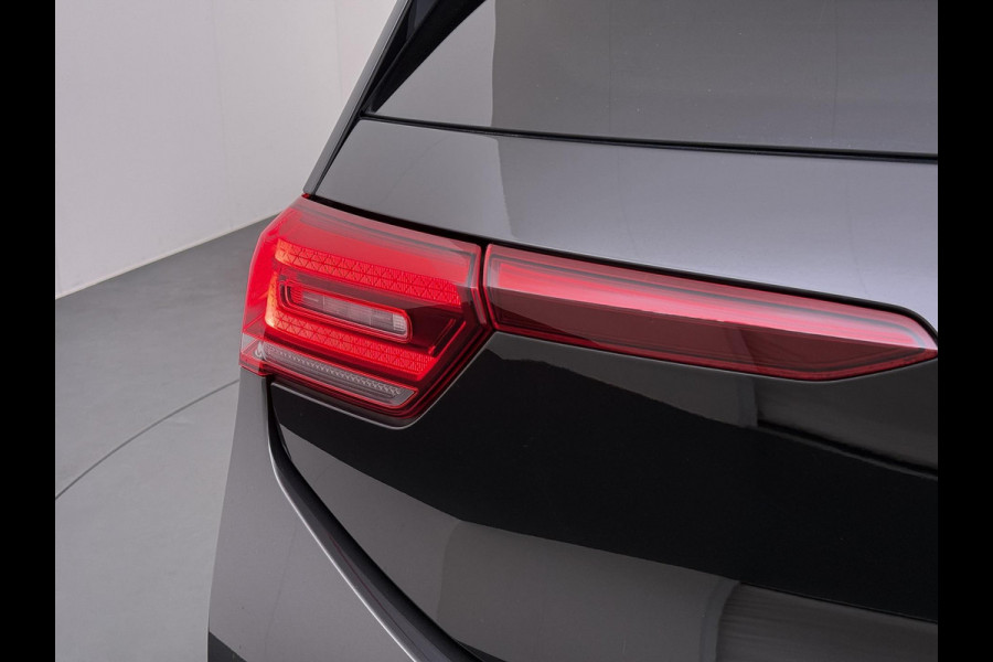 Volkswagen ID.3 Pro Edition 58 kWh 92% SOH | MEGA COMPLEET! | 24.000KM! |ADAPTIVE CRUISE + TRAVEL ASSIST| STOELVERWARMING | PANORAMADAK | 360 CAMERA | DODE HOEK SENSOR DEALER ONDERHOUDEN|