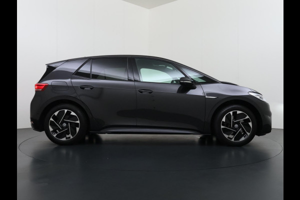 Volkswagen ID.3 Pro Edition 58 kWh 92% SOH | MEGA COMPLEET! | 24.000KM! |ADAPTIVE CRUISE + TRAVEL ASSIST| STOELVERWARMING | PANORAMADAK | 360 CAMERA | DODE HOEK SENSOR DEALER ONDERHOUDEN|