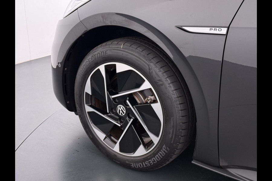 Volkswagen ID.3 Pro Edition 58 kWh 92% SOH | MEGA COMPLEET! | 24.000KM! |ADAPTIVE CRUISE + TRAVEL ASSIST| STOELVERWARMING | PANORAMADAK | 360 CAMERA | DODE HOEK SENSOR DEALER ONDERHOUDEN|