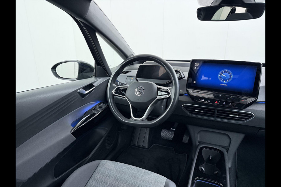 Volkswagen ID.3 Pro Edition 58 kWh 92% SOH | MEGA COMPLEET! | 24.000KM! |ADAPTIVE CRUISE + TRAVEL ASSIST| STOELVERWARMING | PANORAMADAK | 360 CAMERA | DODE HOEK SENSOR DEALER ONDERHOUDEN|
