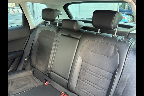 Seat Ateca 1.5 TSi 150pk DSG Xperience Business Intense 360CAMERA/KEYLESS/DODEHOEK/19INCH/WINTERPACK/VIRTUAL