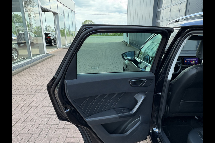 Seat Ateca 1.5 TSi 150pk DSG Xperience Business Intense 360CAMERA/KEYLESS/DODEHOEK/19INCH/WINTERPACK/VIRTUAL