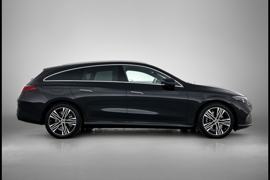 Mercedes-Benz CLA-Klasse Shooting Brake 250+ Business Solution Luxury 85 kWh | Premium Pakket | Winterpakket | Warmtewerend, donkergetint glas | Massagefunctie | Sierdelen in bruin eikenhout met aluminium lijnen | Vast panoramadak |