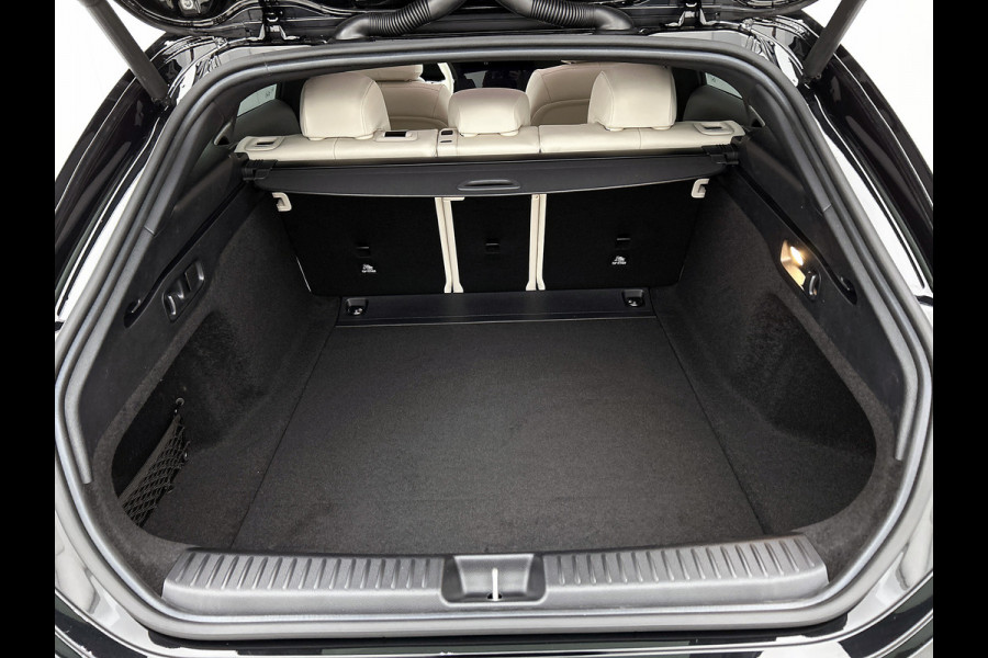 Mercedes-Benz CLA-Klasse Shooting Brake 250+ Business Solution Luxury 85 kWh | Premium Pakket | Winterpakket | Warmtewerend, donkergetint glas | Massagefunctie | Sierdelen in bruin eikenhout met aluminium lijnen | Vast panoramadak |