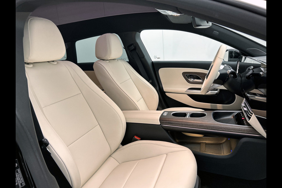 Mercedes-Benz CLA-Klasse Shooting Brake 250+ Business Solution Luxury 85 kWh | Premium Pakket | Winterpakket | Warmtewerend, donkergetint glas | Massagefunctie | Sierdelen in bruin eikenhout met aluminium lijnen | Vast panoramadak |