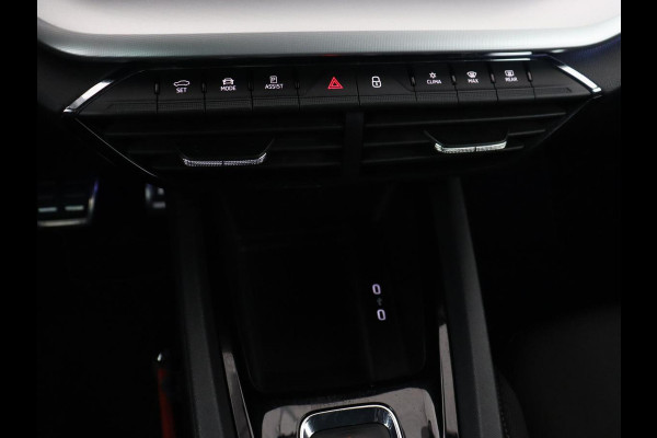 Škoda Octavia 1.0 e-TSI Sport | Adaptive cruise | Carplay | Side Assist | Sportstoelen | Stuurverwarming | Trekhaak | Navigatie | Parkeerhulp | Full LED | 18'' | Digital Cockpit | Climate control | Bluetooth