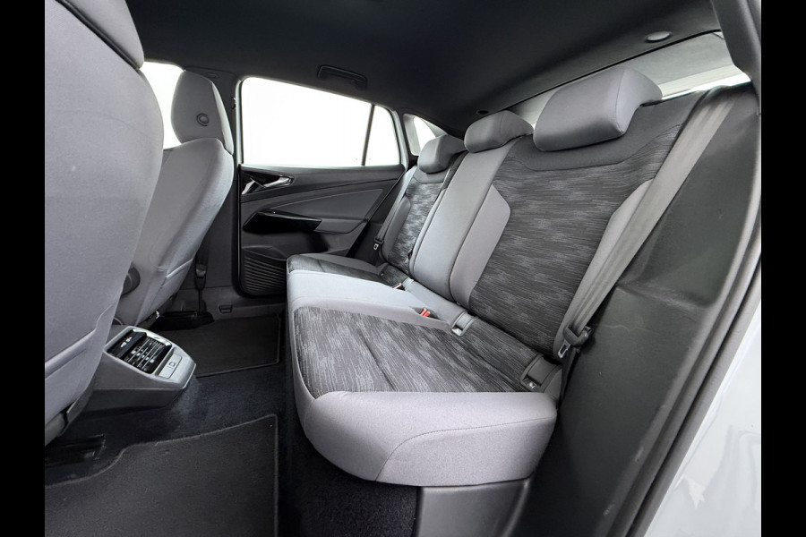Volkswagen ID.4 Pro 82kWh SOH 92% Warmtepomp Adap.Cruise Navi Ecc Apple Carplay Android Auto Stoelverwarming Lmv Led Isofix Voorruitverwarming Bluetooth Rijstrooksensor WiFi 1e Eigenaar Origineel Nederlandse Auto