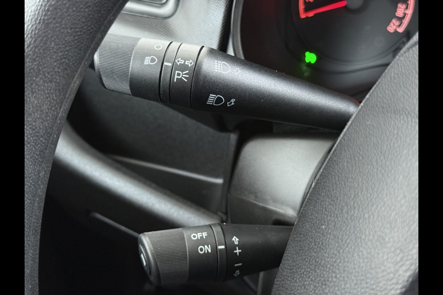 Opel Combo 1.6CDTi L2H1 Airco Navi Cruise Control Euro 6 Pdc Edition Schuifdeur Betonplex Vloer Lat om Lat Dealeronderhouden 1e Eigenaar Origineel Nederlandse Auto
