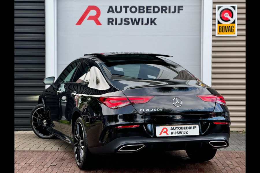 Mercedes-Benz CLA-Klasse 250 e Premium Plus Pano/Sfeer/Dodehoek
