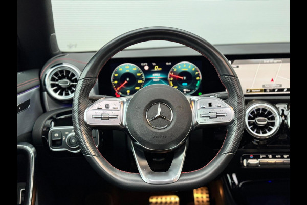 Mercedes-Benz CLA-Klasse 250 e Premium Plus Pano/Sfeer/Dodehoek