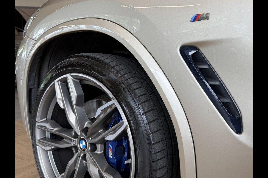 BMW X3 M40i xDrive High Executive M Sport Groot Navi | H&K | Pano | 21" | LED | HUD | Camera |