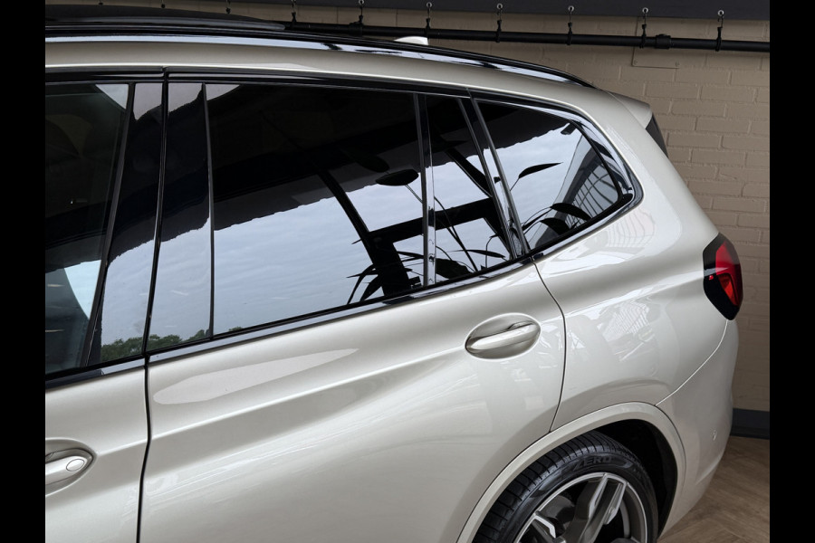 BMW X3 M40i xDrive High Executive M Sport Groot Navi | H&K | Pano | 21" | LED | HUD | Camera |