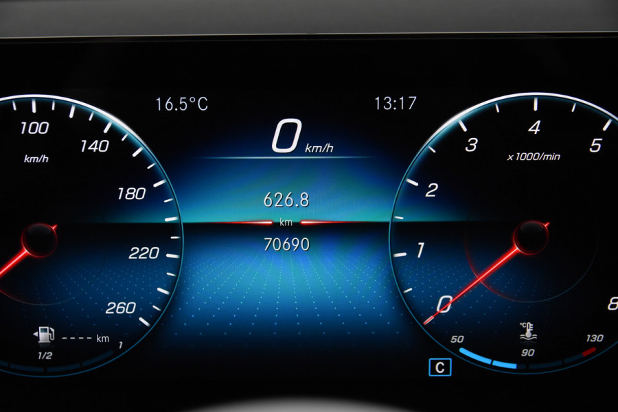 Mercedes-Benz CLA-Klasse 180 SB *1ste Eigenaar*Leer*Navigatie*Stoelverwarming*