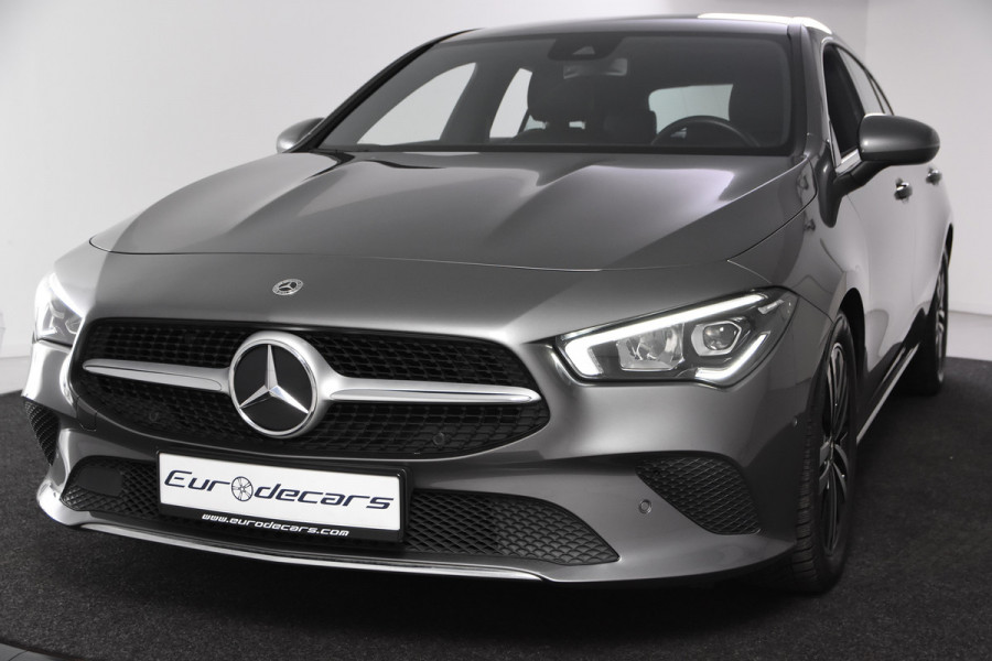 Mercedes-Benz CLA-Klasse 180 SB *1ste Eigenaar*Leer*Navigatie*Stoelverwarming*
