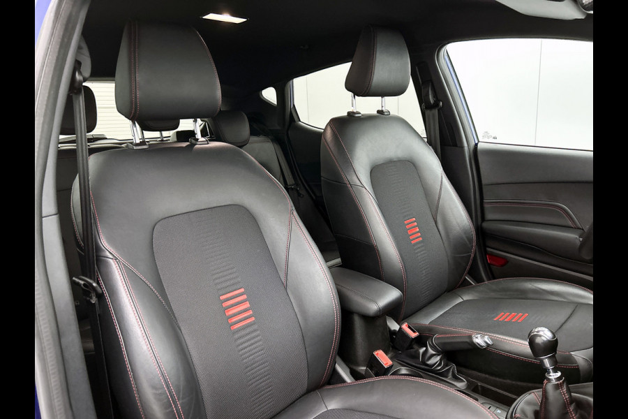 Ford Fiesta 1.0 EcoBoost ST-Line (NAVIGATIE, CARPLAY, LED, STUURBEDIENING, CLIMA, PARKEERSENSOREN)