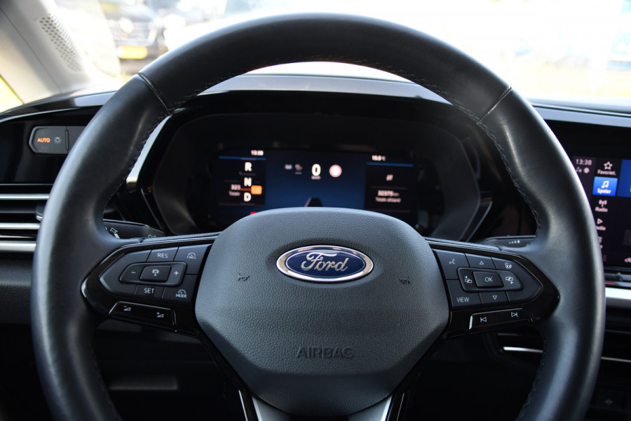 Ford Transit Connect 2.0 EcoBlue L2 Limited PB Edition Full options! Camera, Cruise, Virtual,  Carplay, 122pk, Automaat, Leder, Stuurverwarming, Trekhaak, Uniek!