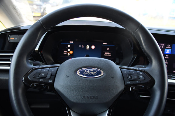 Ford Transit Connect 2.0 EcoBlue L2 Limited PB Edition Full options! Camera, Cruise, Virtual,  Carplay, 122pk, Automaat, Leder, Stuurverwarming, Trekhaak, Uniek!