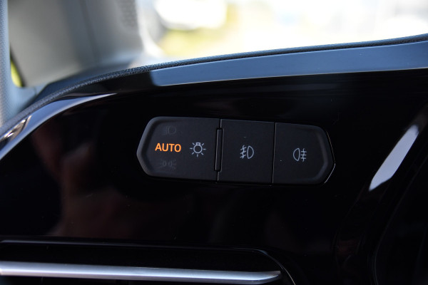Ford Transit Connect 2.0 EcoBlue L2 Limited PB Edition Full options! Camera, Cruise, Virtual,  Carplay, 122pk, Automaat, Leder, Stuurverwarming, Trekhaak, Uniek!