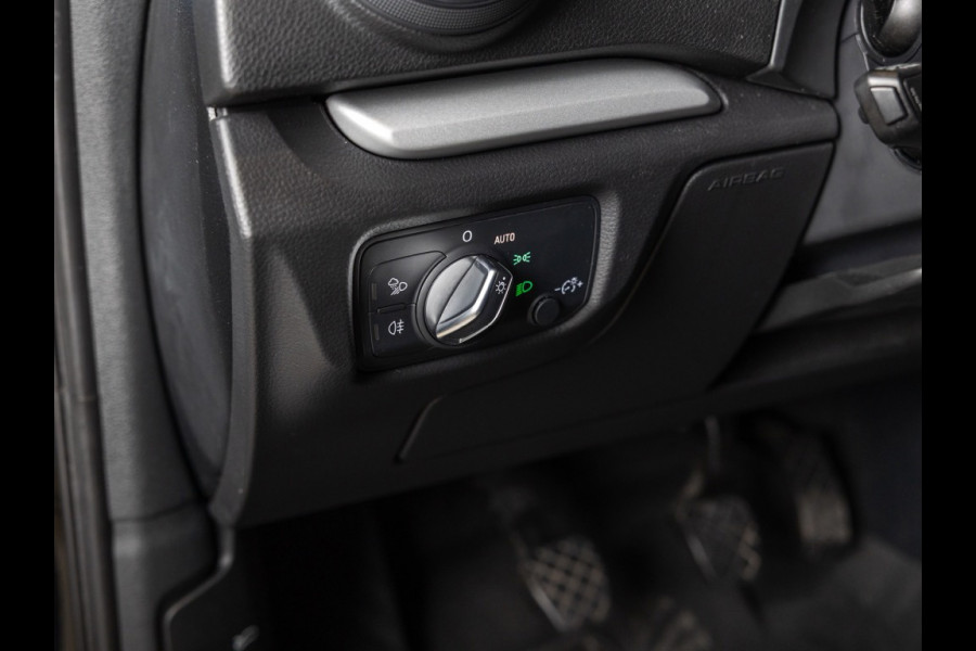 Audi A3 Sportback 30 TFSI Pro Line / 116pk / Airco / Cruise control