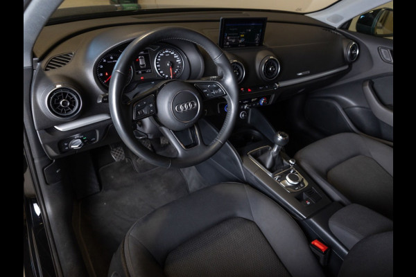 Audi A3 Sportback 30 TFSI Pro Line / 116pk / Airco / Cruise control