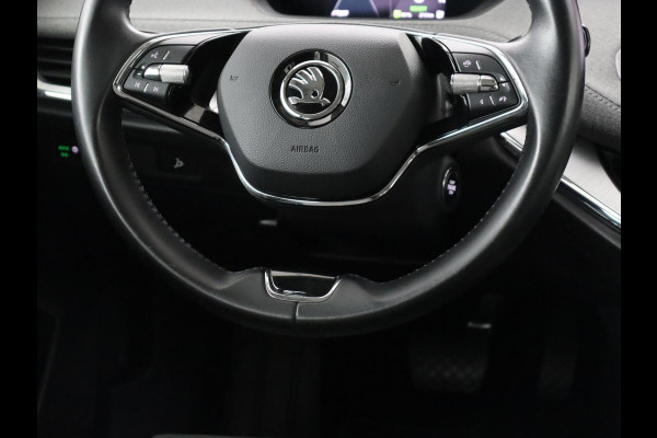 Škoda ENYAQ iV 60 | SOH 91,6% | Trekhaak | Half leder | Carplay | Navigatie | Full LED | 19'' | Cruise control | Sfeerverlichting | Parkeerhulp | Climate control