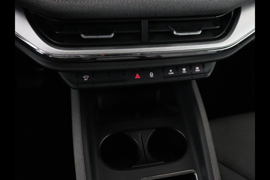 Škoda ENYAQ iV 60 | SOH 91,6% | Trekhaak | Half leder | Carplay | Navigatie | Full LED | 19'' | Cruise control | Sfeerverlichting | Parkeerhulp | Climate control