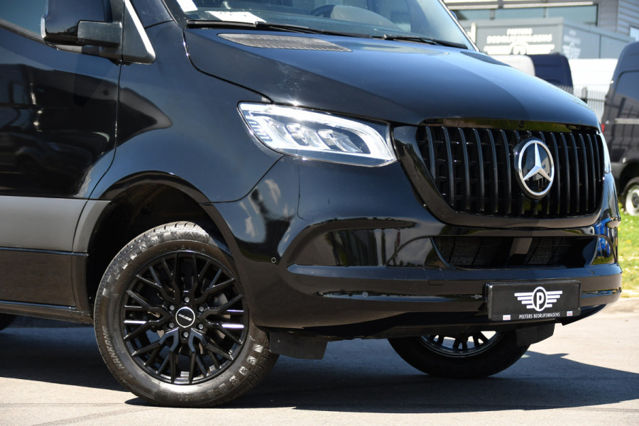 Mercedes-Benz Sprinter 319 1.9 CDI L2H2 RWD Black Edition Camera, Cruise, Carplay, LED, 190pk, Multimedia, Automaat, Geveerde stoel, Sensoren, Trekhaak, Uniek!