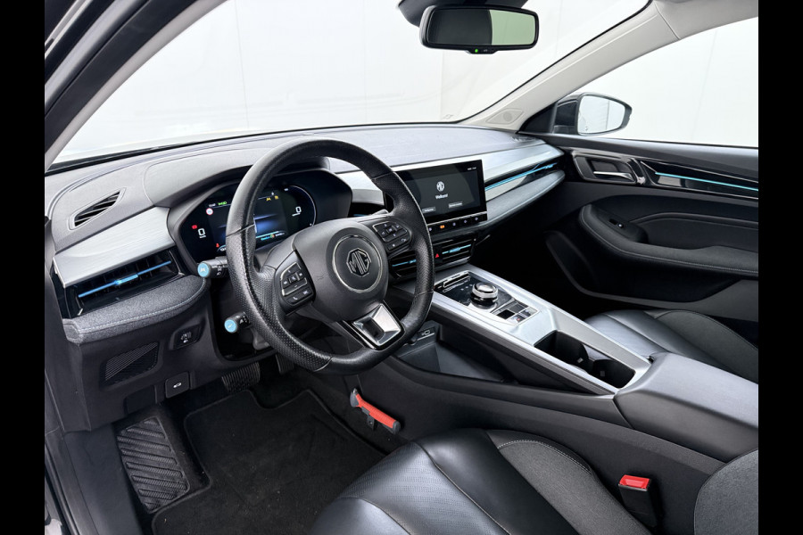 MG Mg5 electric Luxury 50kWh SOH 87% Leder+Verwarmd Adap.Cruise 360°Camera Navi Ecc Apple Carpay Android Auto Pdc Led Elek.Stoel Privacy Glas Lmv 17" DAB Isofix Origineel Nederlandse Auto