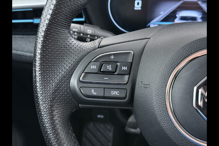 MG Mg5 electric Luxury 50kWh SOH 87% Leder+Verwarmd Adap.Cruise 360°Camera Navi Ecc Apple Carpay Android Auto Pdc Led Elek.Stoel Privacy Glas Lmv 17" DAB Isofix Origineel Nederlandse Auto