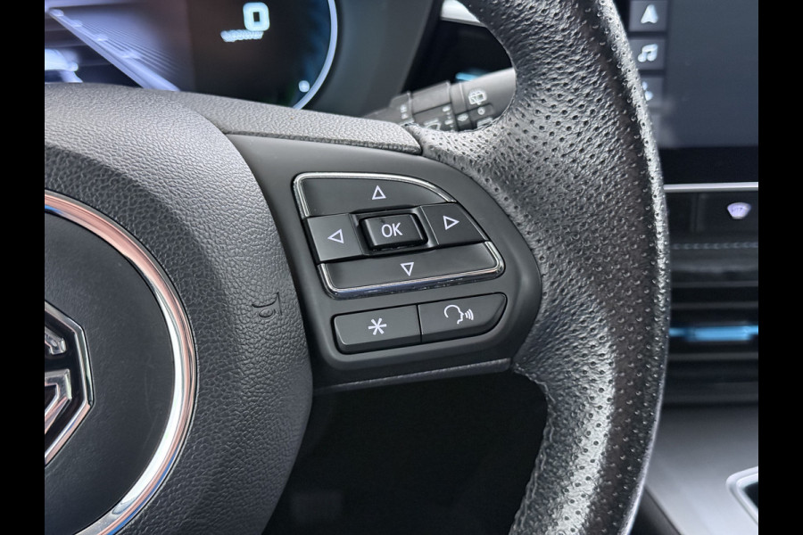 MG Mg5 electric Luxury 50kWh SOH 87% Leder+Verwarmd Adap.Cruise 360°Camera Navi Ecc Apple Carpay Android Auto Pdc Led Elek.Stoel Privacy Glas Lmv 17" DAB Isofix Origineel Nederlandse Auto
