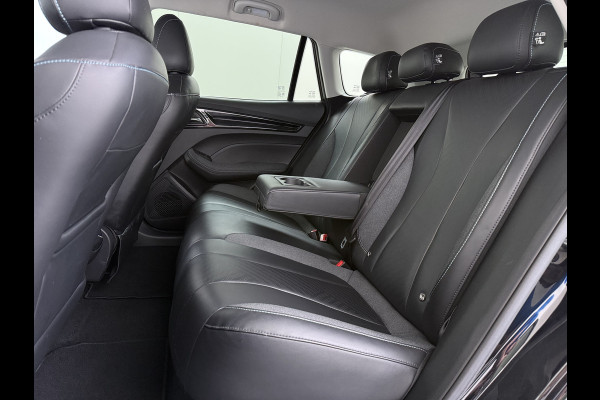 MG Mg5 electric Luxury 50kWh SOH 87% Leder+Verwarmd Adap.Cruise 360°Camera Navi Ecc Apple Carpay Android Auto Pdc Led Elek.Stoel Privacy Glas Lmv 17" DAB Isofix Origineel Nederlandse Auto
