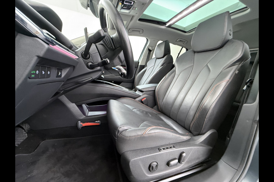 Škoda ENYAQ iV 80 Warmtepomp Trekhaak Leder Adap.Demping Panoramadak Head-Up 360°Camera Navi 3-Zone Ecc Apple Carplay Android Auto Pdc Stoel+Achterbankverwarming Led-Matrix Lmv 21" Elek.Achterklep Memory 1.000KG Trekgewicht Dealeronderhouden Zeer Compleet