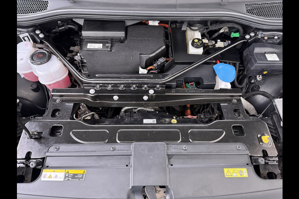 Škoda ENYAQ iV 80 Warmtepomp Trekhaak Leder Adap.Demping Panoramadak Head-Up 360°Camera Navi 3-Zone Ecc Apple Carplay Android Auto Pdc Stoel+Achterbankverwarming Led-Matrix Lmv 21" Elek.Achterklep Memory 1.000KG Trekgewicht Dealeronderhouden Zeer Compleet