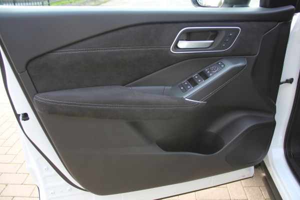 Nissan QASHQAI 1.3 MHEV DIG-T Xtronic Tekna Plus