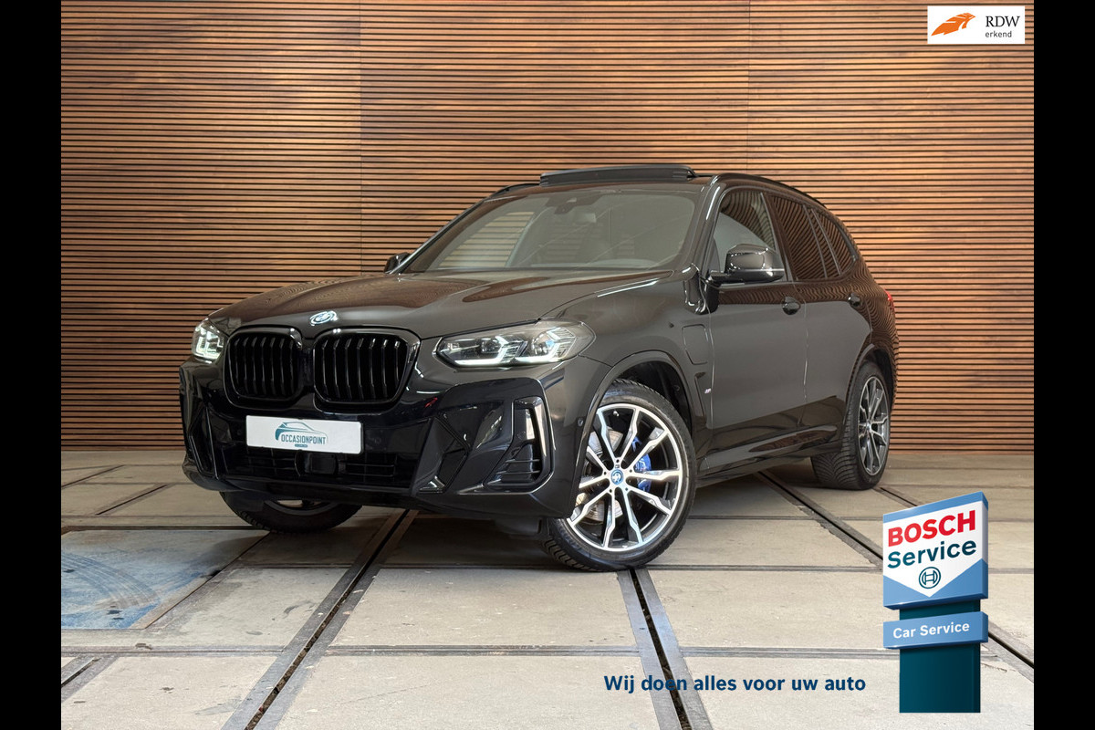 BMW X3 XDrive30e M-Sport | Pano | M Schaalstoelen | 20” | M Sportremmen | ACC | Leder