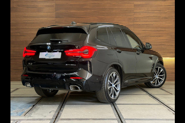 BMW X3 XDrive30e M-Sport | Pano | M Schaalstoelen | 20” | M Sportremmen | ACC | Leder