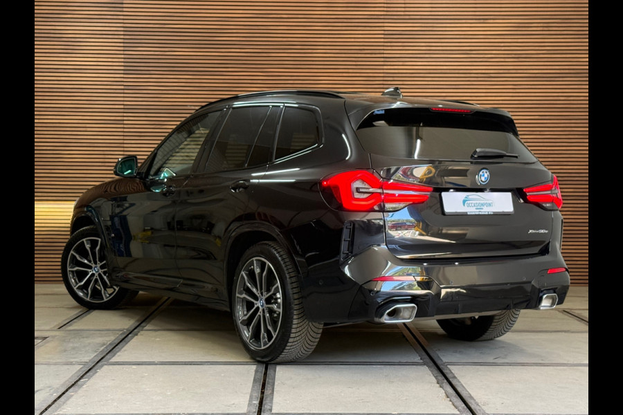 BMW X3 XDrive30e M-Sport | Pano | M Schaalstoelen | 20” | M Sportremmen | ACC | Leder