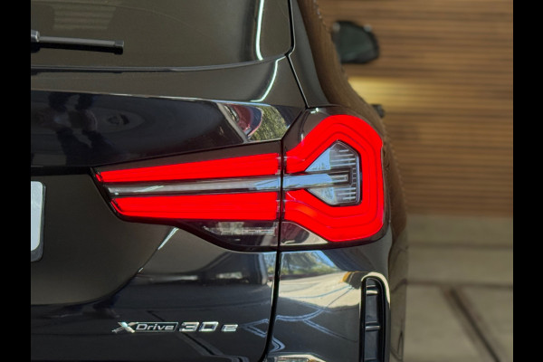 BMW X3 XDrive30e M-Sport | Pano | M Schaalstoelen | 20” | M Sportremmen | ACC | Leder