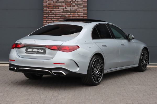 Mercedes-Benz E-Klasse 220 d AMG Line | Hyperscreen | Distronic | Memory | Burmester | HUD | 3D-Display | Panoramadak | Surround Camera | Keyless Go | Digital Light |