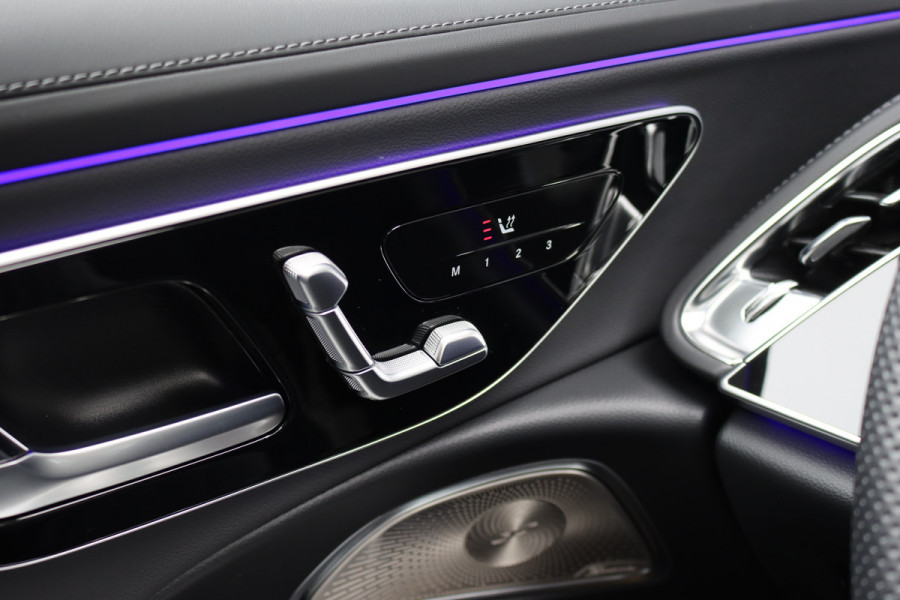 Mercedes-Benz E-Klasse 220 d AMG Line | Hyperscreen | Distronic | Memory | Burmester | HUD | 3D-Display | Panoramadak | Surround Camera | Keyless Go | Digital Light |