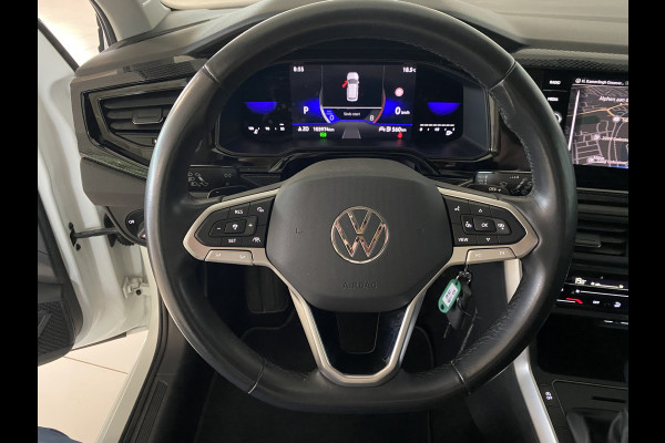 Volkswagen Polo 1.0 TSI Life automaat 5 Drs Trekhaak / Carplay /Stoelverwarming / Navigatie / Cruise controle