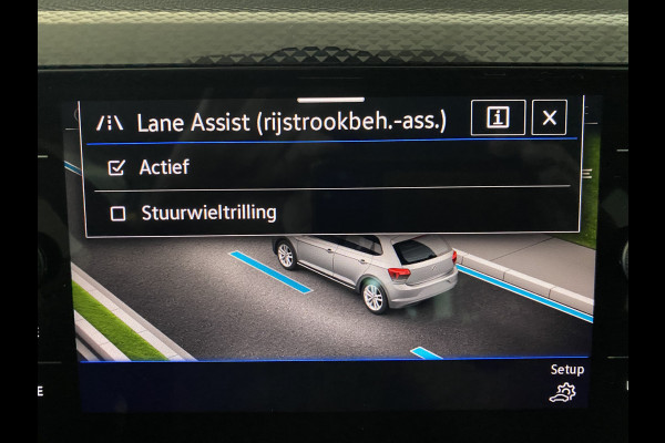 Volkswagen Polo 1.0 TSI Life automaat 5 Drs Trekhaak / Carplay /Stoelverwarming / Navigatie / Cruise controle